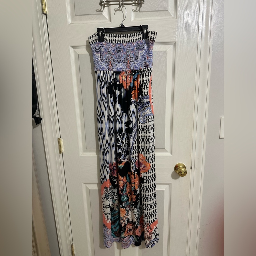 Soma Patterned Flowy Tube Top Strapless Dress